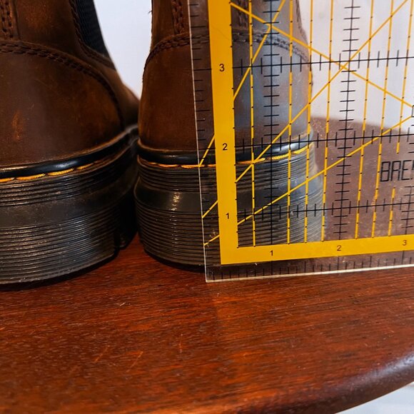 Dr. Martens Embury Leather Chelsea Boot - Picture 4 of 8